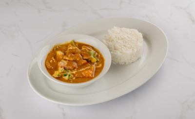 Curry in juhe