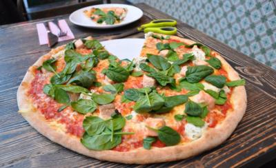 La Pizzeria