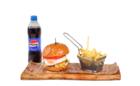 King's burger s pomfrijem in pepsi 0.5 l