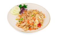 Pečen riž z jajcem (Khao Pad)